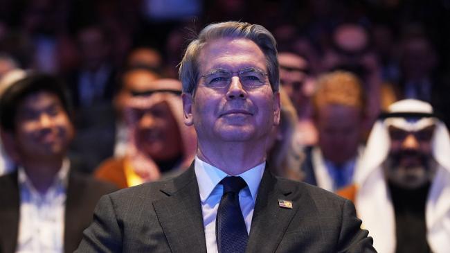 拼明年中期?川普为民众送出大礼包 拼明年中期?川普为民众送出大礼包