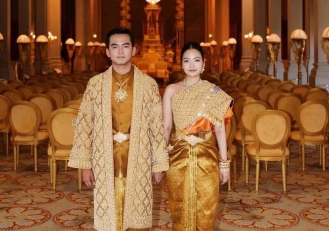 柬埔寨公主嫁富二代曝超奢排场 满身珠宝耀眼 柬埔寨公主嫁富二代曝超奢排场 满身珠宝耀眼