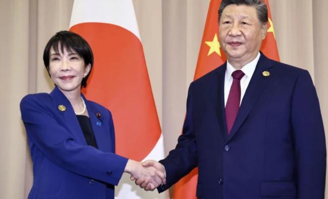 曝她见习近平时“2个轻率举动”让习颜面尽失 曝她见习近平时“2个轻率举动”让习颜面尽失