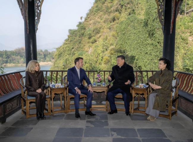 习陪聊,成都晨跑...马克龙尽享中国隆重礼遇 习陪聊,成都晨跑...马克龙尽享中国隆重礼遇