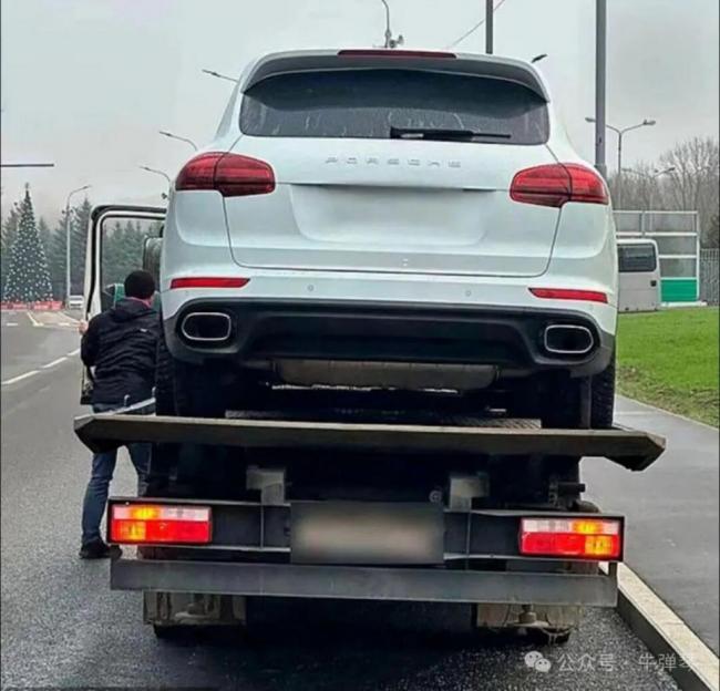 俄数百辆保时捷突然被锁死 是相当危险的信号 俄数百辆保时捷突然被锁死 是相当危险的信号