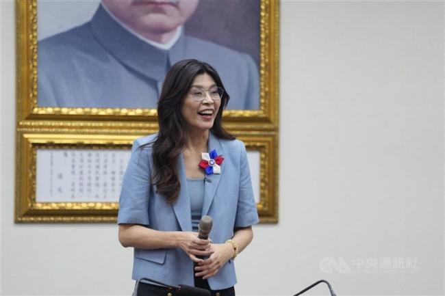 国民党主席国家认同错乱 把习思想当作自己思想 国民党主席国家认同错乱 把习思想当作自己思想