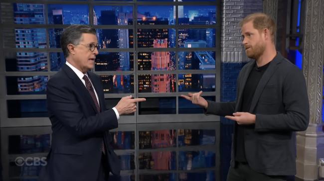 哈利王子现身脱口秀嘲讽川普 结果… 哈利王子现身脱口秀嘲讽川普 结果…