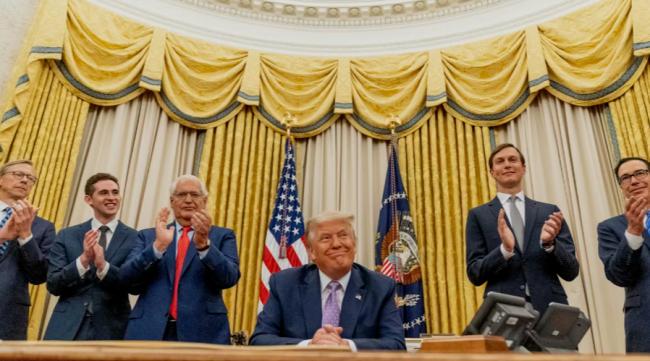 潮水般诉讼潮,即将向川普涌来 潮水般诉讼潮,即将向川普涌来