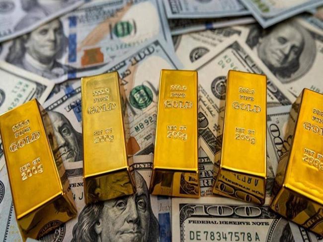 没钱了?俄狂卖人民币与黄金 没钱了?俄狂卖人民币与黄金