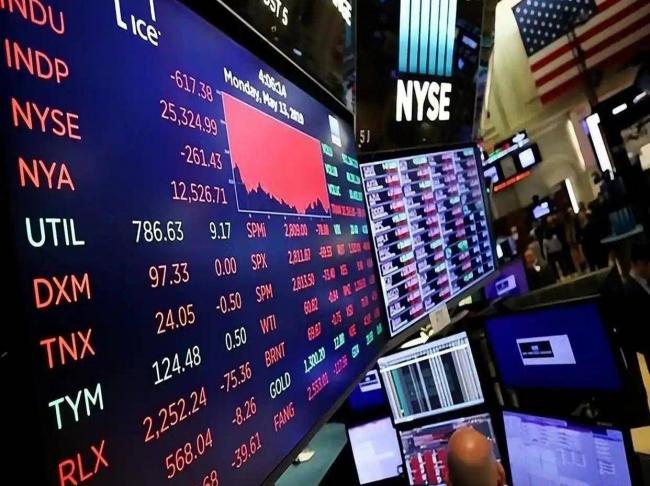 没钱了?俄狂卖人民币与黄金 没钱了?俄狂卖人民币与黄金