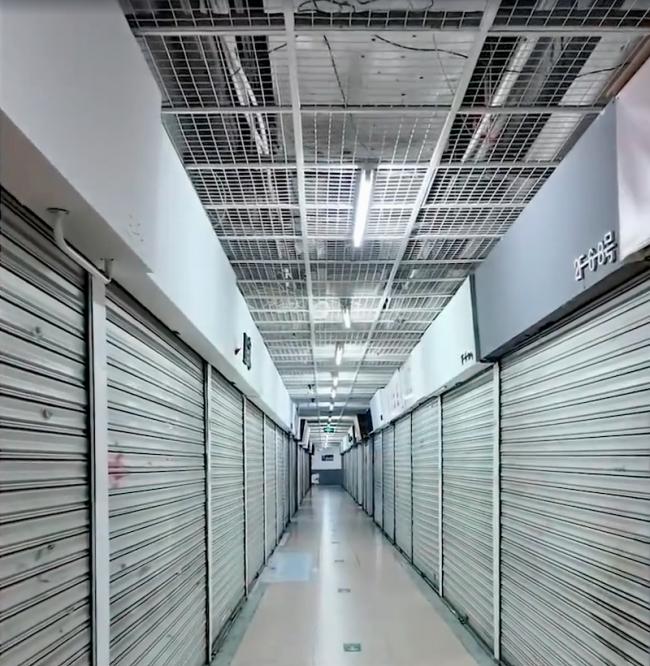 直击:上海人正在消失?“失控”画面曝光 直击:上海人正在消失?“失控”画面曝光