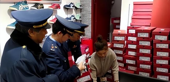 几乎全是假货 利润高达2400% 为何仍然要买 几乎全是假货 利润高达2400% 为何仍然要买