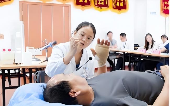 中国将迎前所未有的死亡高峰 中国将迎前所未有的死亡高峰