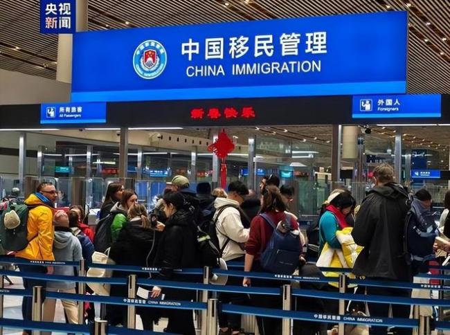 中国高调清查双国籍!央视报道加国华人遭遇 中国高调清查双国籍!央视报道加国华人遭遇