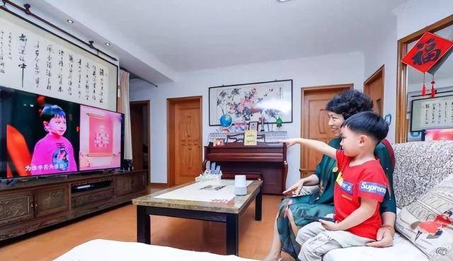 8年前,6岁夺央视诗词冠军的山东神童,如今怎样 8年前,6岁夺央视诗词冠军的山东神童,如今怎样