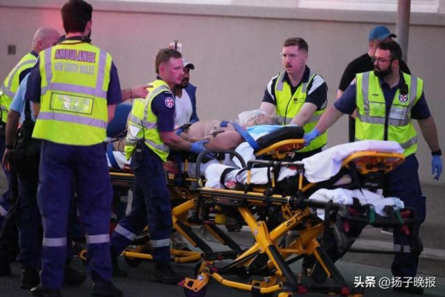 悉尼枪击案 警方:死亡人数增至16死 悉尼枪击案 警方:死亡人数增至16死