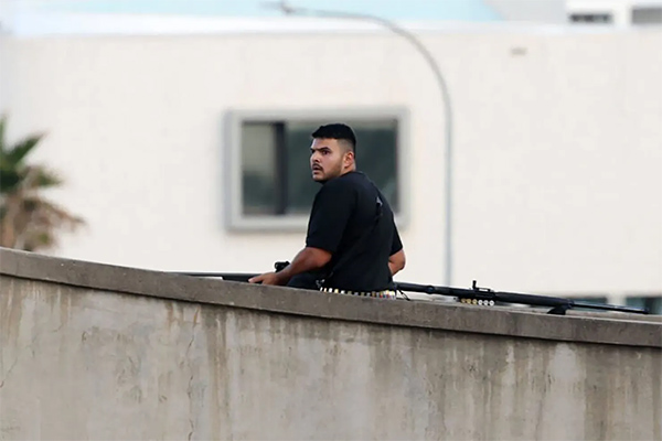 澳洲警方披露 海滩枪击案更多细节 澳洲警方披露 海滩枪击案更多细节