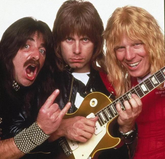 美传奇导演夫妇殒命亿元豪宅 凶嫌儿戒毒12次 美传奇导演夫妇殒命亿元豪宅 凶嫌儿戒毒12次