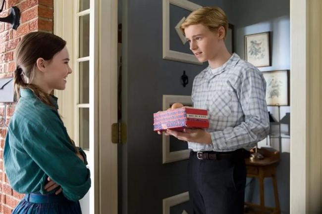 美传奇导演夫妇殒命亿元豪宅 凶嫌儿戒毒12次 美传奇导演夫妇殒命亿元豪宅 凶嫌儿戒毒12次