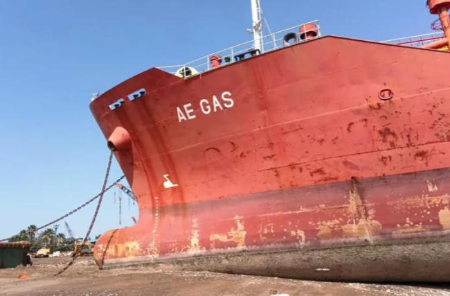 全球最大拆船中心走向消亡 全球最大拆船中心走向消亡