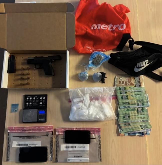 女子租到地狱公寓:毒品、血迹、粪便、死婴… 女子租到地狱公寓:毒品、血迹、粪便、死婴…