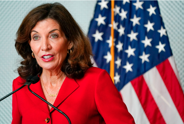 川普盟友挑战能否成功?纽约州长最新民调出炉 川普盟友挑战能否成功?纽约州长最新民调出炉