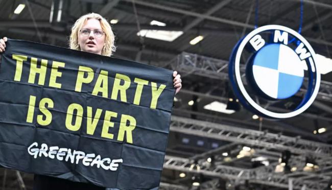 欧盟给中国送圣诞礼物? 欧盟给中国送圣诞礼物?