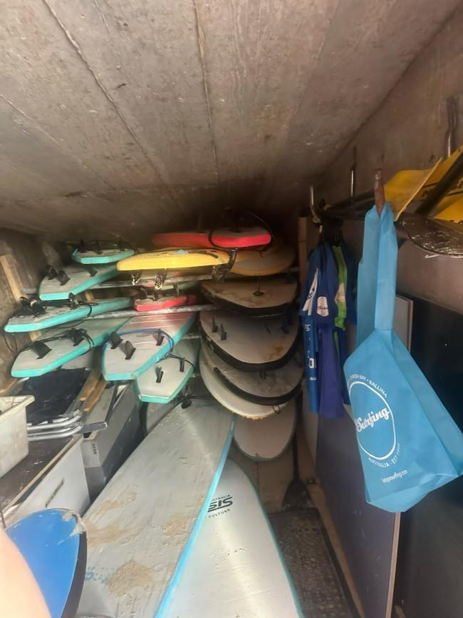 邦迪恐袭:19岁澳洲救生员救下中国留学生 邦迪恐袭:19岁澳洲救生员救下中国留学生