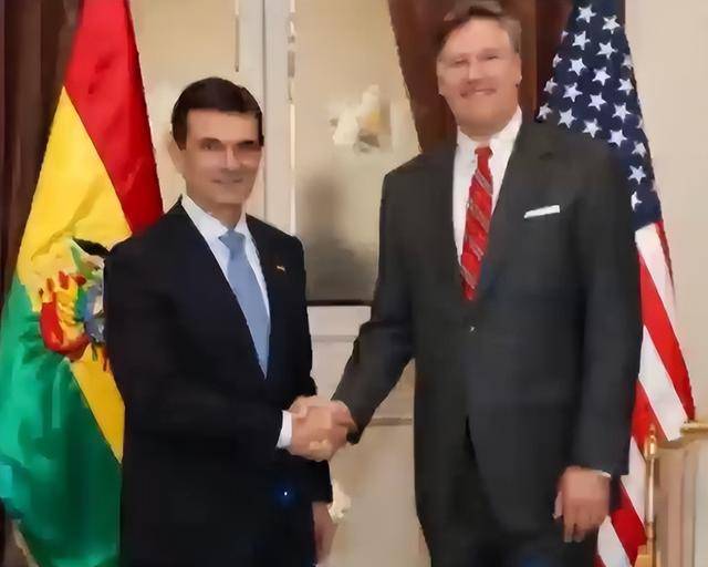 交上投名状!又一个中国伙伴倒向川普 交上投名状!又一个中国伙伴倒向川普