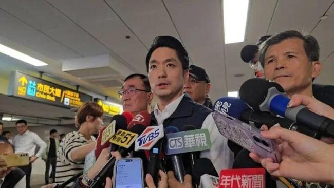 台北市地铁站丢弹随机砍人 4死6伤 嫌犯跳楼亡 台北市地铁站丢弹随机砍人 4死6伤 嫌犯跳楼亡