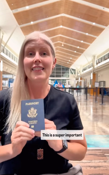 出国前先拍护照 旅游专家提醒:非常重要! 出国前先拍护照 旅游专家提醒:非常重要!