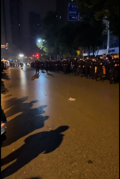 突发!长沙爆发外送员大规模抗争 突发!长沙爆发外送员大规模抗争