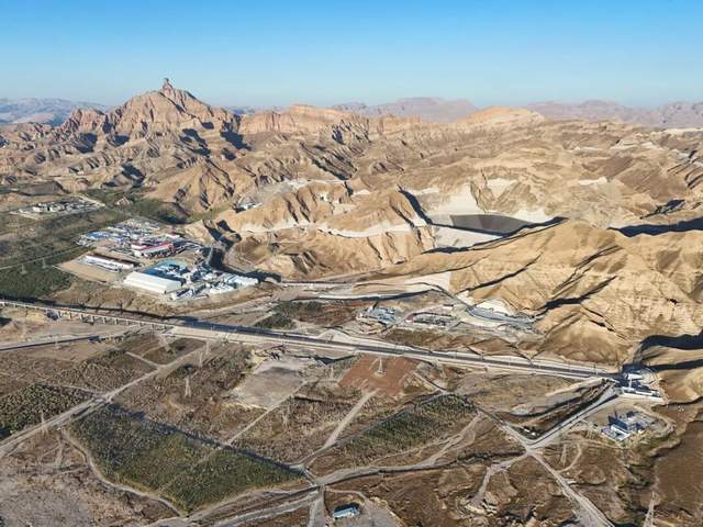 1700公里,中国终于把它打通了 1700公里,中国终于把它打通了