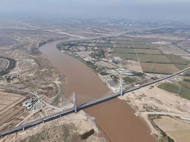 1700公里,中国终于把它打通了 1700公里,中国终于把它打通了