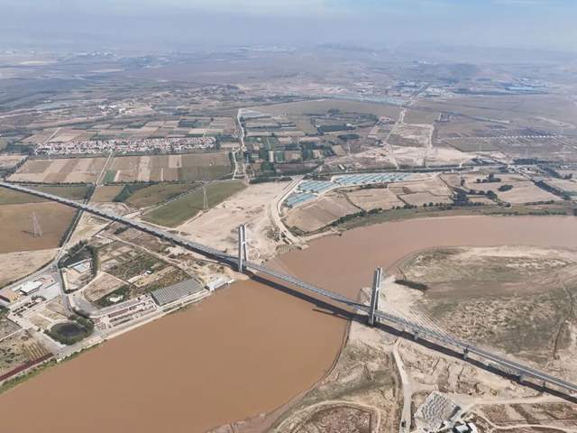 1700公里,中国终于把它打通了 1700公里,中国终于把它打通了