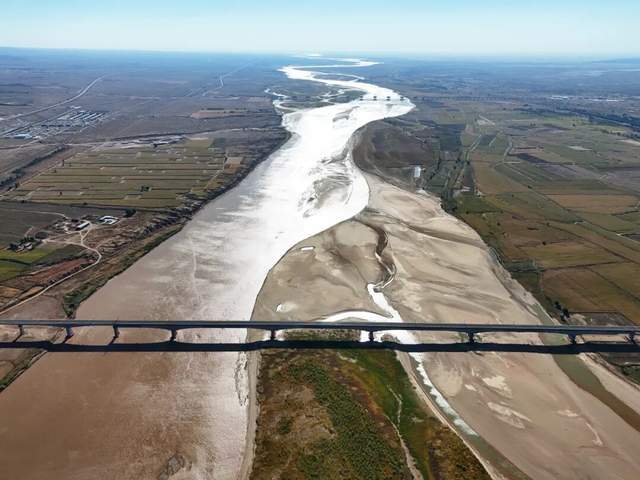 1700公里,中国终于把它打通了 1700公里,中国终于把它打通了