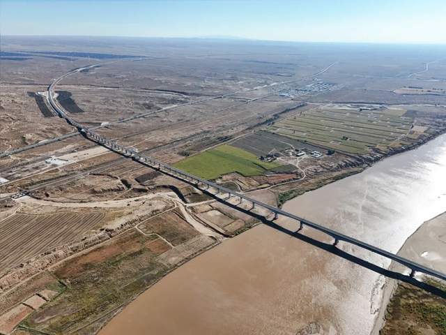 1700公里,中国终于把它打通了 1700公里,中国终于把它打通了