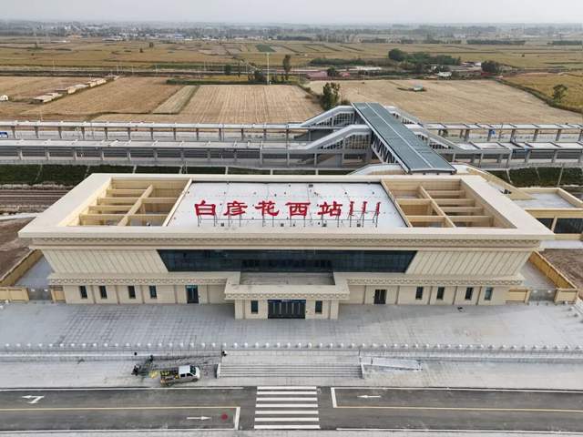 1700公里,中国终于把它打通了 1700公里,中国终于把它打通了