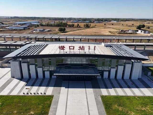 1700公里,中国终于把它打通了 1700公里,中国终于把它打通了