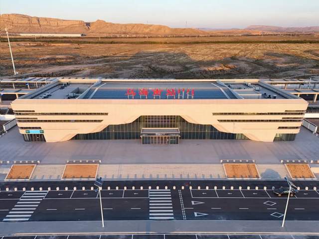 1700公里,中国终于把它打通了 1700公里,中国终于把它打通了