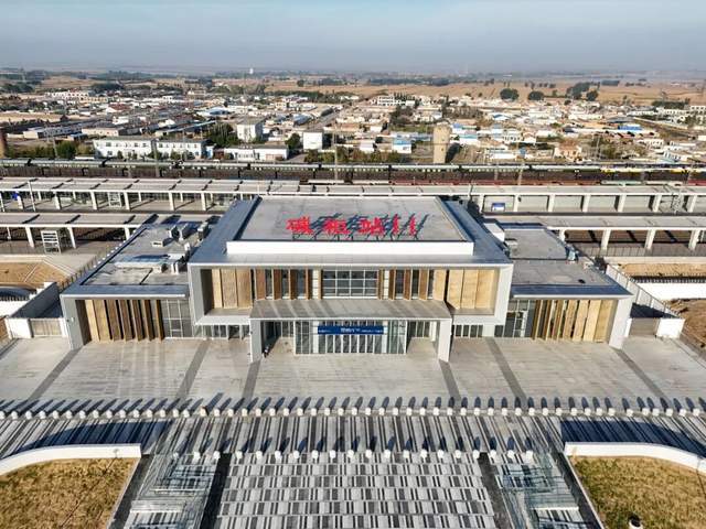 1700公里,中国终于把它打通了 1700公里,中国终于把它打通了