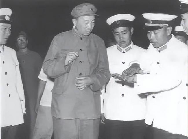 开国大将之子出卖机密 逃亡海外31年美国病逝 开国大将之子出卖机密 逃亡海外31年美国病逝