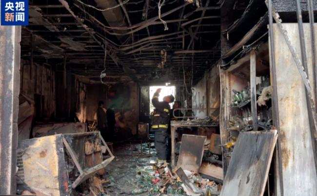 辽宁饭店大火致22死 40名公职人员被问责 辽宁饭店大火致22死 40名公职人员被问责