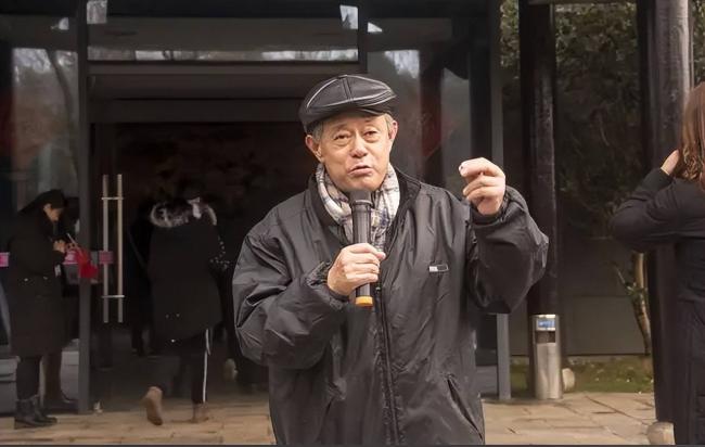 徐湖平大靠山曝光,父亲老战友竟是江苏一把手 徐湖平大靠山曝光,父亲老战友竟是江苏一把手