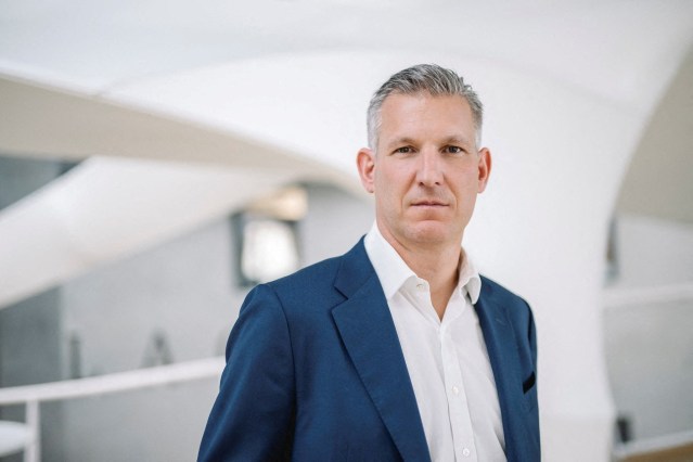 一段办公室恋情 引发雀巢大整顿 一段办公室恋情 引发雀巢大整顿