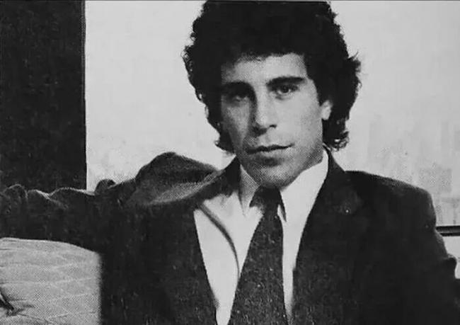 从数学老师到皮条客:爱泼斯坦是如何堕落的 从数学老师到皮条客:爱泼斯坦是如何堕落的