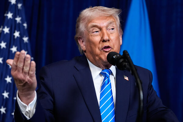 川普:美将暂时接管委国 强势介入石油业 川普:美将暂时接管委国 强势介入石油业