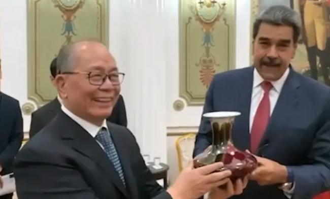 美抓捕马杜罗 各国反应一次看 中国反应最撕裂 美抓捕马杜罗 各国反应一次看 中国反应最撕裂