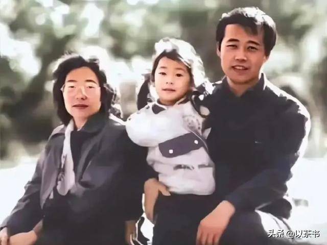 她是王石大女儿,比后妈年龄还大,坚持不婚 她是王石大女儿,比后妈年龄还大,坚持不婚