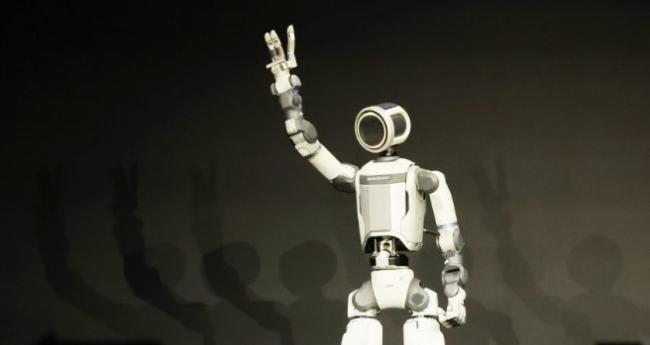 现代汽车造的机器人太惊艳了… 现代汽车造的机器人太惊艳了…