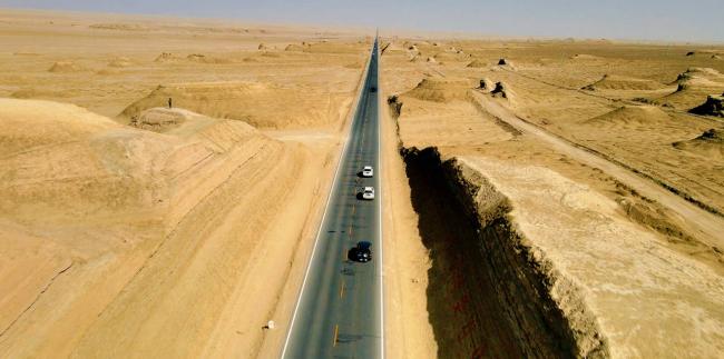 青甘大环线上,有片免费、未开发的雅丹绝景 青甘大环线上,有片免费、未开发的雅丹绝景