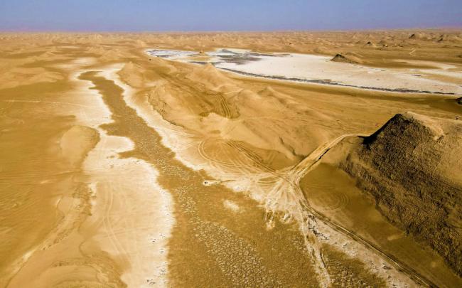 青甘大环线上,有片免费、未开发的雅丹绝景 青甘大环线上,有片免费、未开发的雅丹绝景