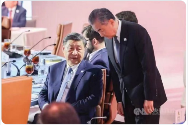 美军抓马杜罗重击中共,王毅又聋又瞎要背锅? 美军抓马杜罗重击中共,王毅又聋又瞎要背锅?