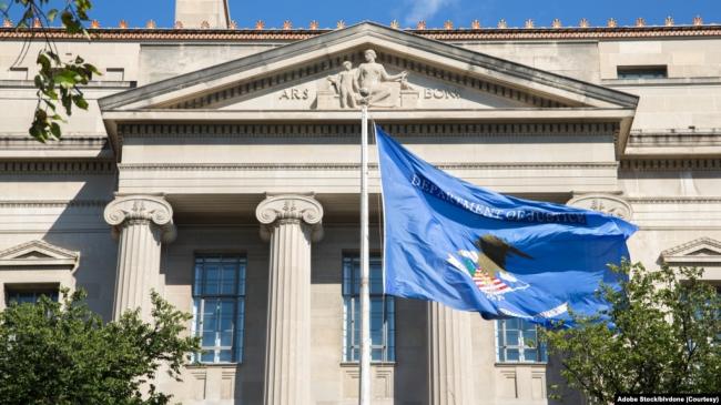 非法进入美国拍B-2轰炸机 35岁中国公民被起诉 非法进入美国拍B-2轰炸机 35岁中国公民被起诉